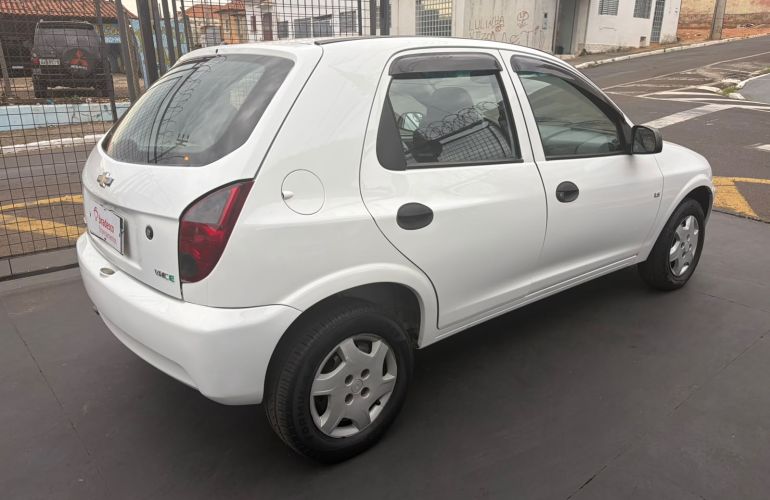 Chevrolet Celta 1.0 MPFi LS 8v - Foto #5