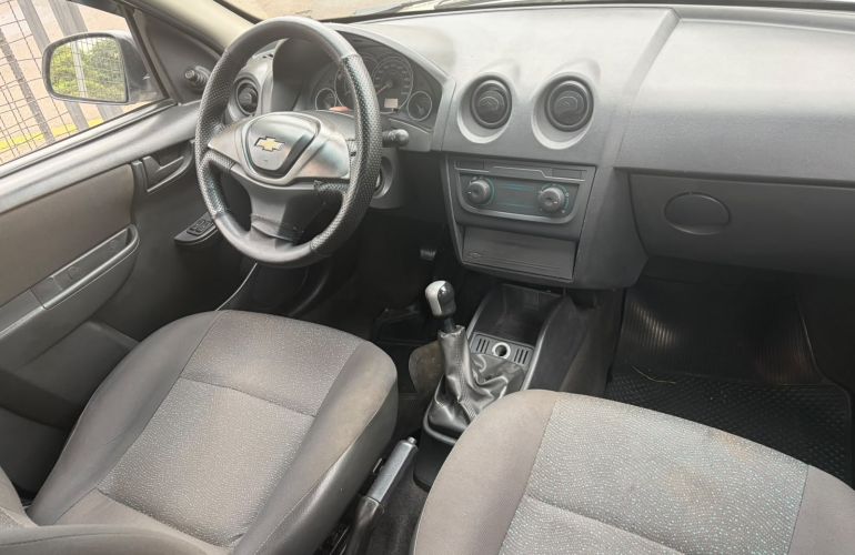 Chevrolet Celta 1.0 MPFi LS 8v - Foto #8