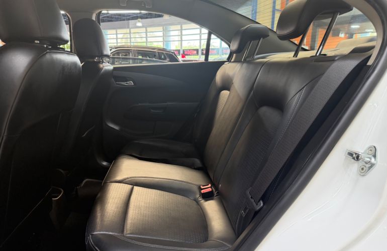 Chevrolet Sonic 1.6 LTZ 16v - Foto #10