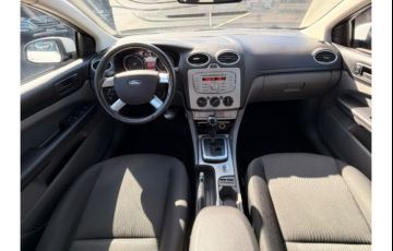 Ford Focus Hatch Ghia 2.0 16V (Flex) (Aut) - Foto #7