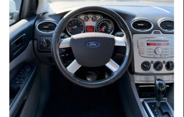 Ford Focus Hatch Ghia 2.0 16V (Flex) (Aut) - Foto #8