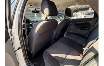 Ford Focus Hatch Ghia 2.0 16V (Flex) (Aut) - Foto #10
