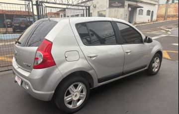 Renault Sandero 1.6 Privilege 8v - Foto #5