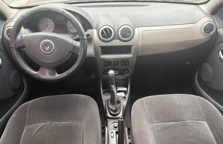 Renault Sandero 1.6 Privilege 8v - Foto #8