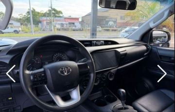 Toyota Hilux 2.8 TDI CD STD Power Pack 4x4 4wd (Aut) - Foto #3