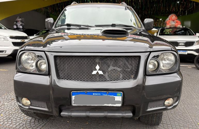 Mitsubishi Pajero Sport 3.5 Hpe 4x4 V6 24v - Foto #3