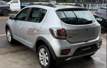 Renault Sandero 1.6 Stepway 8v - Foto #7