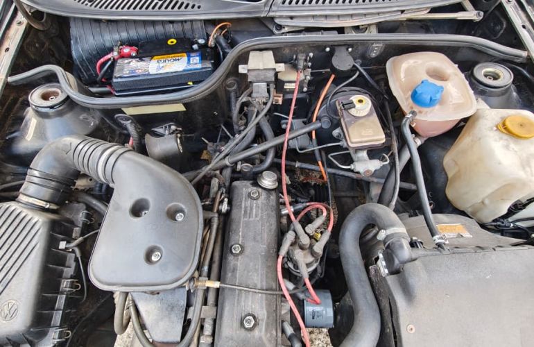 Volkswagen Gol 1.0 - Foto #4