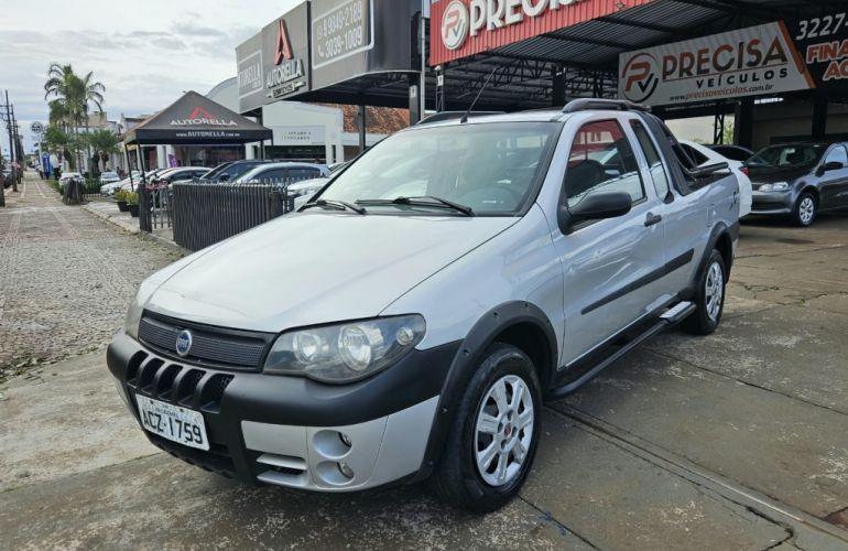 Fiat Strada Adventure 1.8 8V (Cabine Estendida) - Foto #5