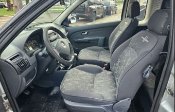Fiat Strada Adventure 1.8 8V (Cabine Estendida) - Foto #9