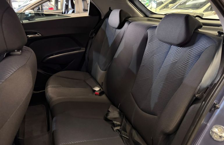 Hyundai Hb20 1.6 Comfort Style 16v - Foto #8