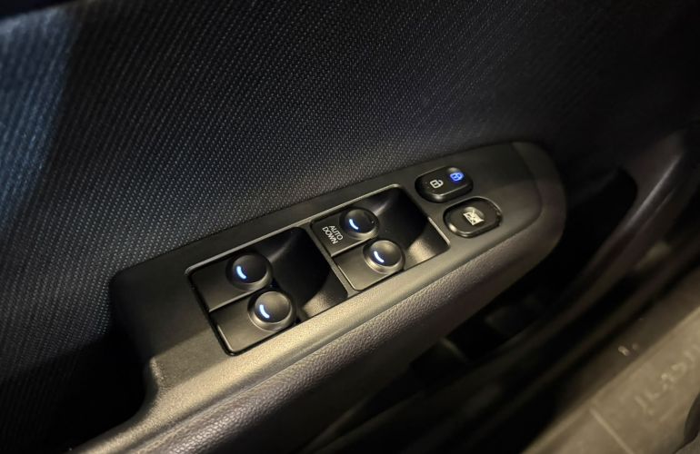 Hyundai Hb20 1.6 Comfort Style 16v - Foto #9
