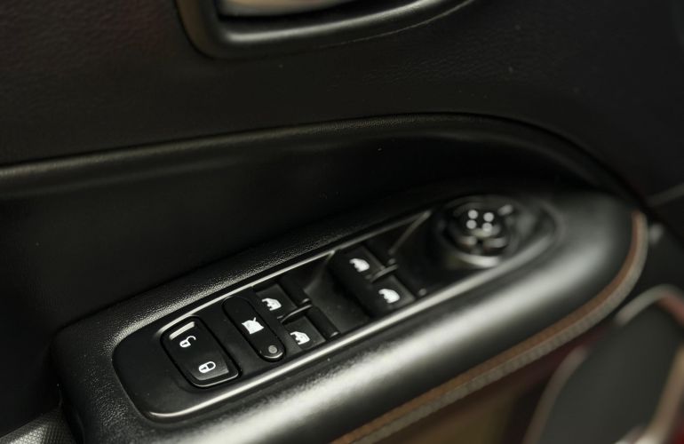 Jeep Compass 2.0 16V Longitude - Foto #10