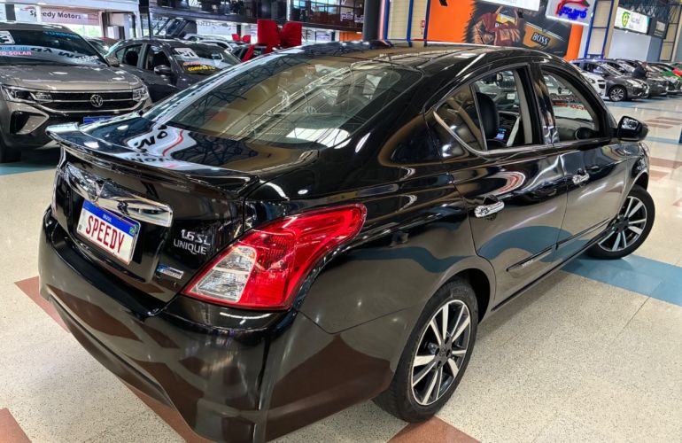 Nissan Versa 1.6 16V Unique - Foto #7