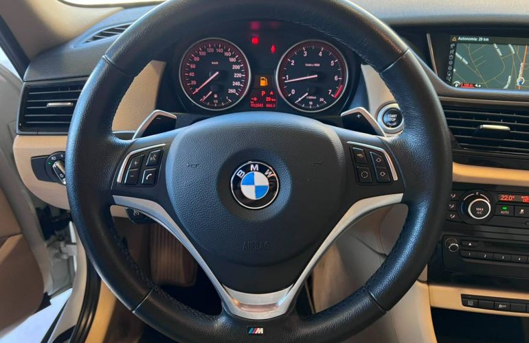 BMW X1 2.0 16V sDrive18i - Foto #10