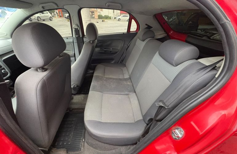 Volkswagen Gol 1.0 Mi 8V G.iv - Foto #8