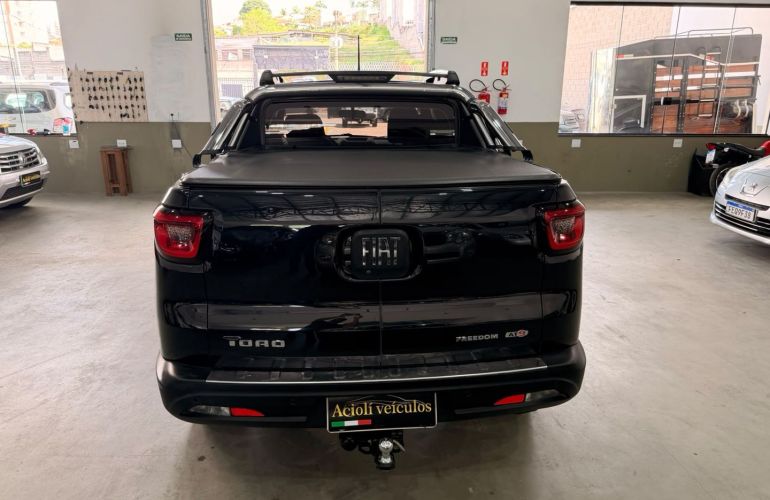 Fiat Toro 2.0 16V Turbo Diesel Freedom 4WD At9 - Foto #3