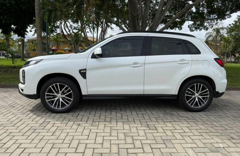 Mitsubishi Outlander Sport 2.0 GLS (Aut) - Foto #4