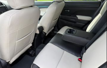 Mitsubishi Outlander Sport 2.0 GLS (Aut) - Foto #8
