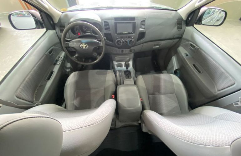 Toyota Hilux 2.7 Sr 4x2 CD 16V Gasolina 4p Automático - Foto #9