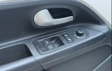 Volkswagen Up 1.0 TSi Move Up 12v - Foto #9