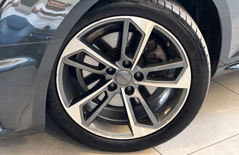 Audi A4 2.0 Tfsi Avant Prestige Plus - Foto #8