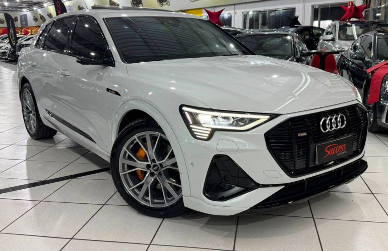 Audi E-tron Sportback S Quattro - Foto #5