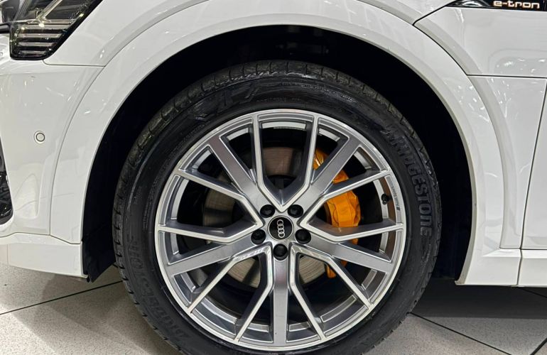 Audi E-tron Sportback S Quattro - Foto #7