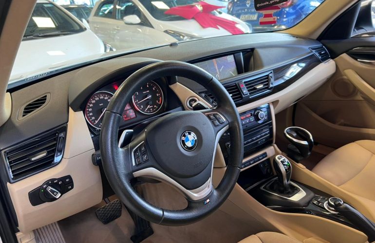 BMW X1 2.0 16V Turbo Sdrive20i - Foto #4