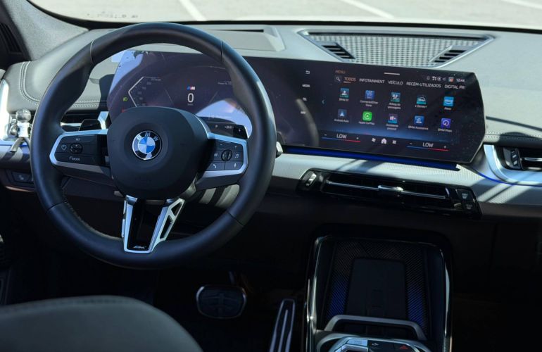 BMW X1 2.0 16V Turbo Sdrive20i M Sport - Foto #4