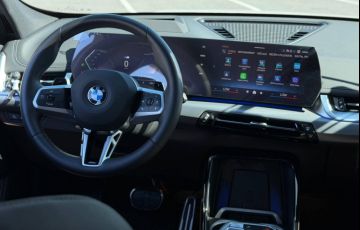 BMW X1 2.0 16V Turbo Sdrive20i M Sport - Foto #4