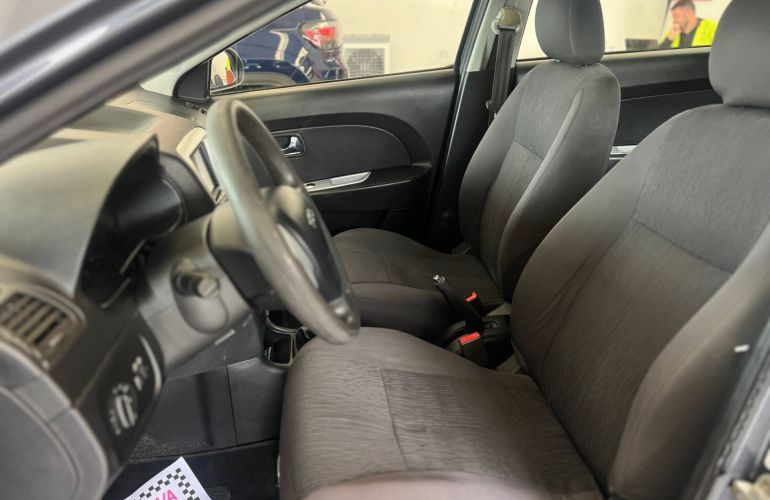 Chery Celer 1.5 MPFi 16v - Foto #7