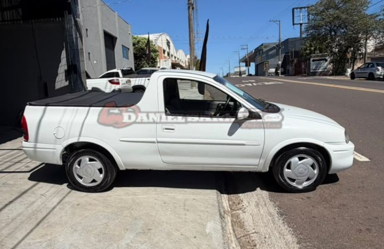 Chevrolet Corsa 1.6 MPFi St CS Pick-up 8v - Foto #2