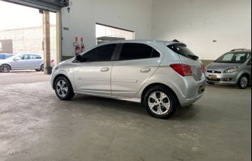 Chevrolet Onix 1.0 Flex Manual - Foto #3