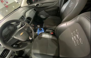 Chevrolet Onix 1.0 Flex Manual - Foto #10