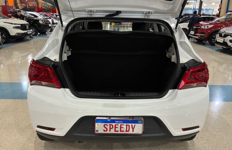 Chevrolet Onix 1.4 MPFi LTZ 8v - Foto #9