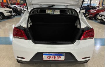 Chevrolet Onix 1.4 MPFi LTZ 8v - Foto #9