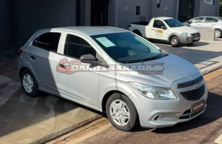 Chevrolet Onix 1.0 MPFi Joy 8v - Foto #3