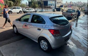 Chevrolet Onix 1.0 MPFi Joy 8v - Foto #8
