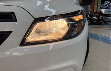 Chevrolet Onix 1.0 MPFi Joy 8v - Foto #2