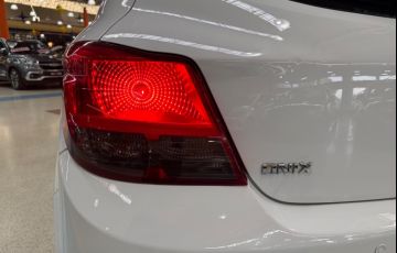 Chevrolet Onix 1.0 MPFi Joy 8v - Foto #3