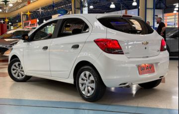 Chevrolet Onix 1.0 MPFi Joy 8v - Foto #4