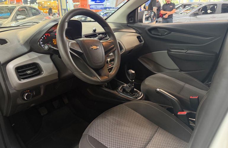 Chevrolet Onix 1.0 MPFi Joy 8v - Foto #10