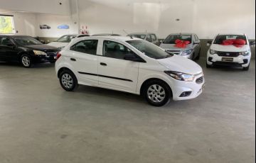 Chevrolet Onix 1.0 MPFi Joy 8V Flex 4p Manual - Foto #2