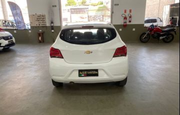 Chevrolet Onix 1.0 MPFi Joy 8V Flex 4p Manual - Foto #4