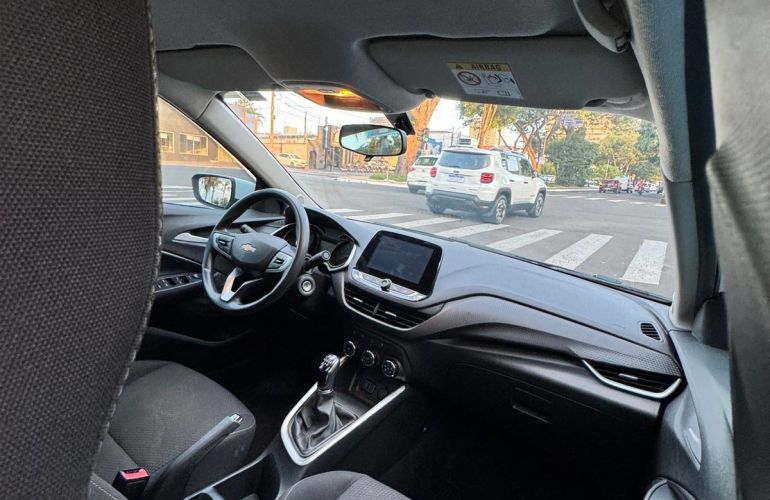 Chevrolet Onix 1.0 LT - Foto #9