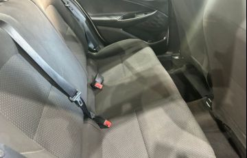 Chevrolet Onix 1.0 Flex Plus LT Manual - Foto #8