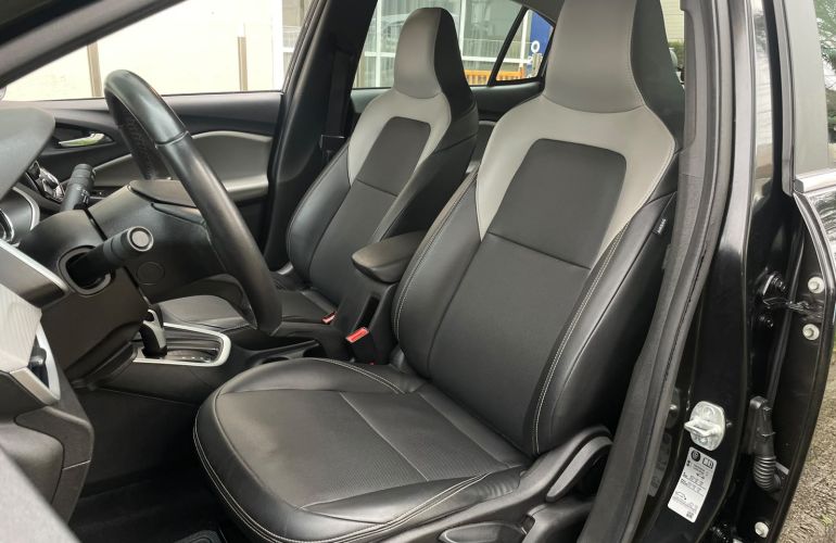 Chevrolet Onix 1.0 Turbo Plus Premier - Foto #9