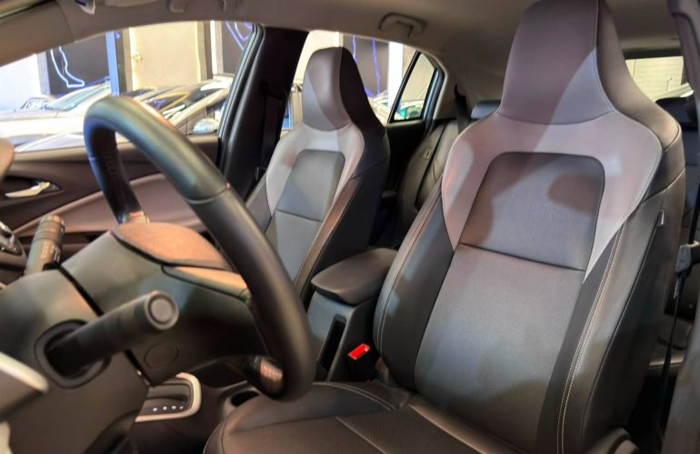 Chevrolet Onix 1.0 Turbo Premier - Foto #10