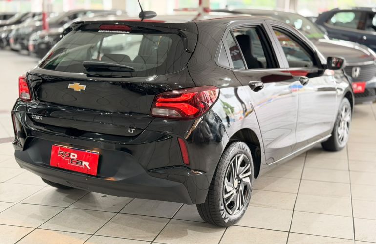 Chevrolet Onix 1.0 LT - Foto #6